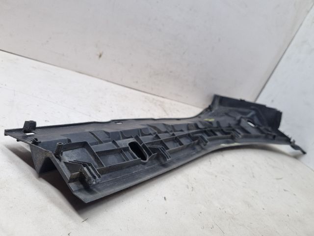 bontott MAZDA 3 Levélrács