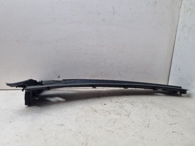 bontott MAZDA 3 Levélrács