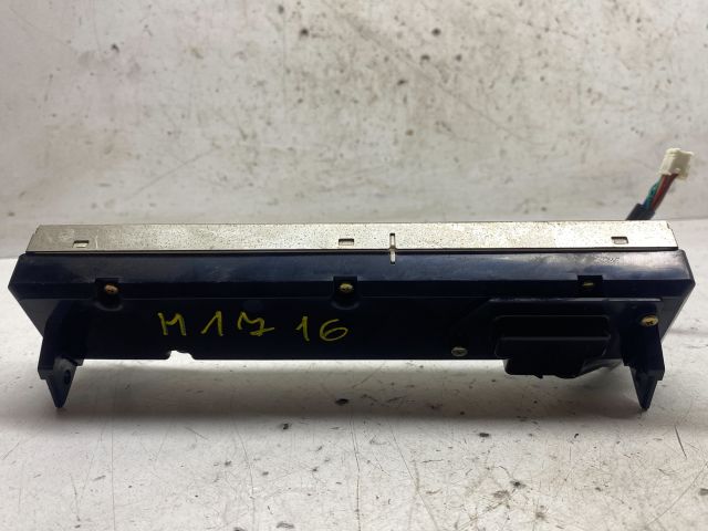 bontott MAZDA 3 Multifunkciós Kijelző