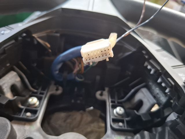 bontott MAZDA 3 Multikormány