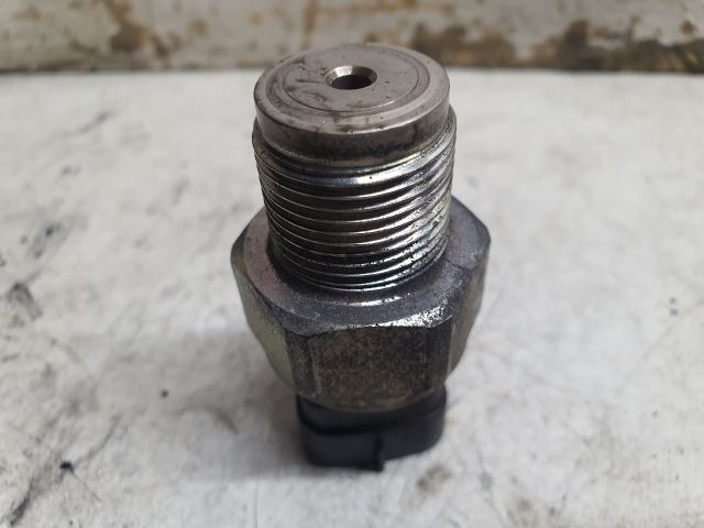 bontott MAZDA 3 Nyomásszabályzó Szelep