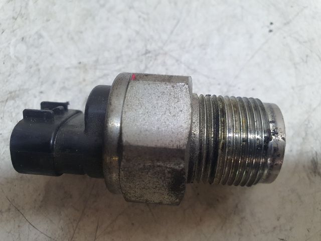 bontott MAZDA 3 Nyomásszabályzó Szelep