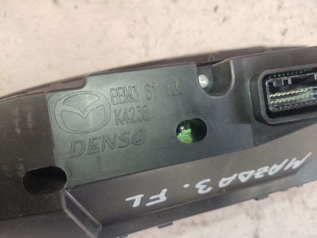 bontott MAZDA 3 Óra (Időmérő)