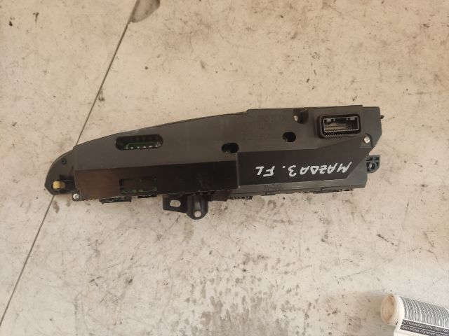 bontott MAZDA 3 Óra (Időmérő)