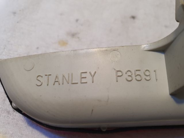 bontott MAZDA 3 Pótféklámpa