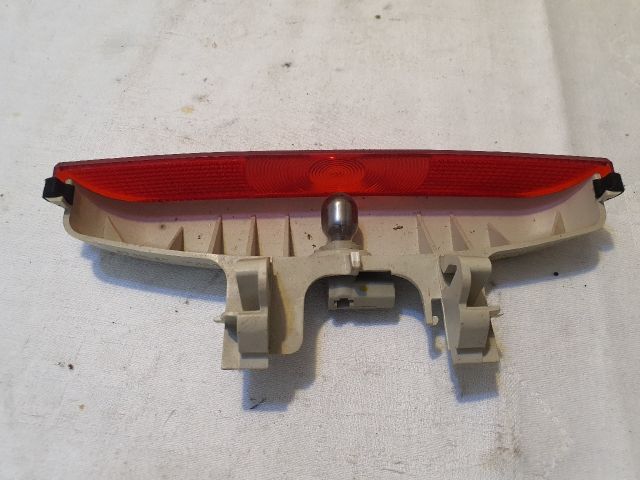 bontott MAZDA 3 Pótféklámpa