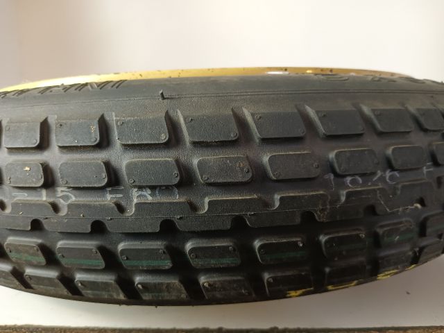 bontott MAZDA 3 Pótkerék