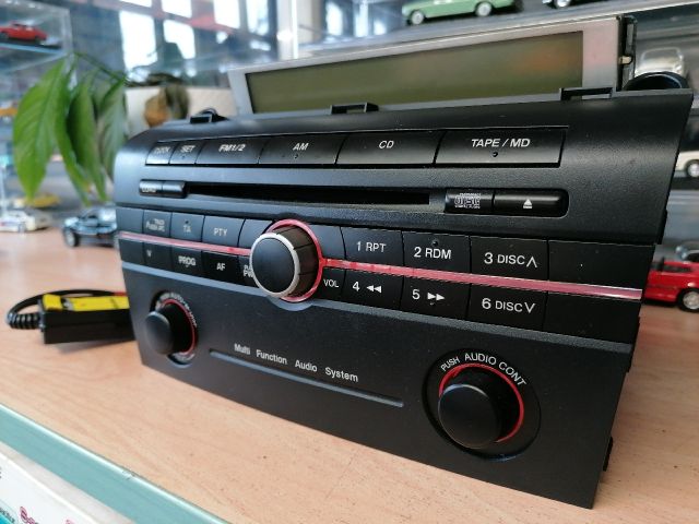 bontott MAZDA 3 Rádió / CD