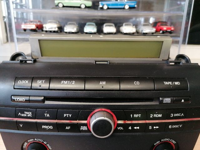 bontott MAZDA 3 Rádió / CD