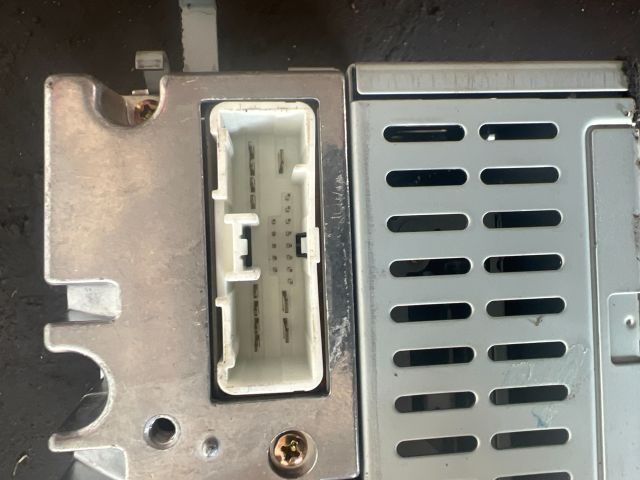 bontott MAZDA 3 Rádió / CD