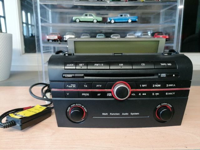 bontott MAZDA 3 Rádió / CD