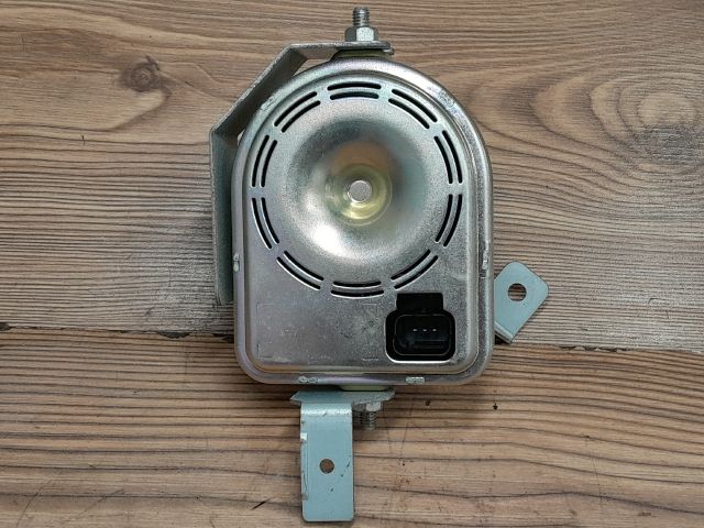 bontott MAZDA 3 Riasztó Hangszóró