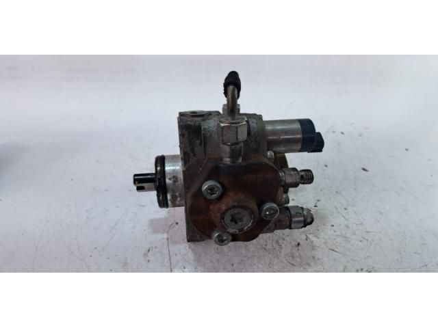 bontott MAZDA 3 Adagoló