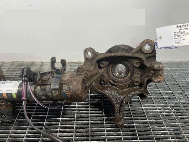 bontott MAZDA 3 Bal első Csonkállvány