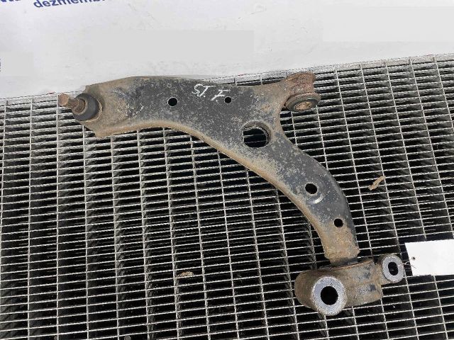 bontott MAZDA 3 Bal első Lengőkar