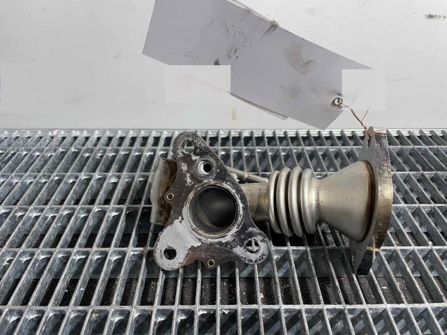 bontott MAZDA 3 EGR Hűtő Cső