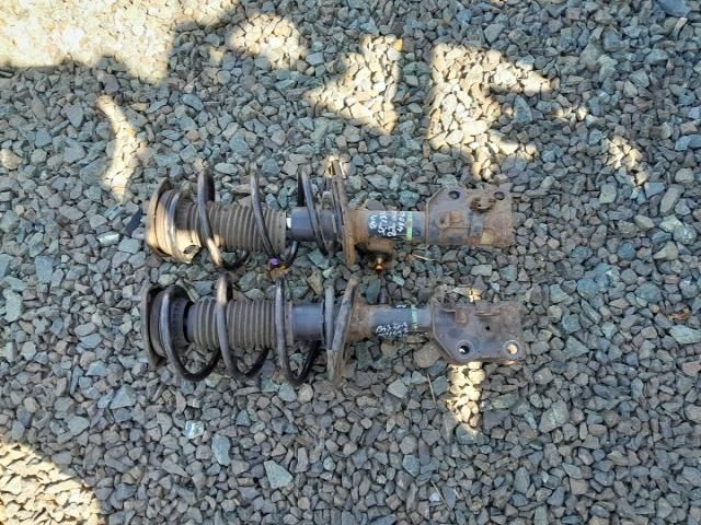 bontott MAZDA 3 Első Lengéscsillapító Pár