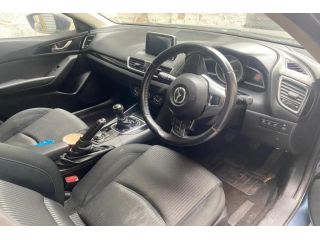 bontott MAZDA 3 Homlokfal (Üres lemez)
