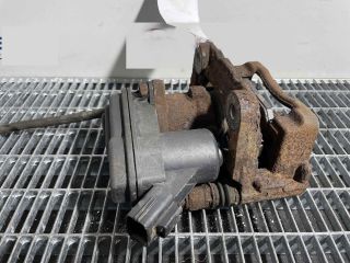 bontott MAZDA 3 Jobb hátsó Féknyereg Munkahengerrel