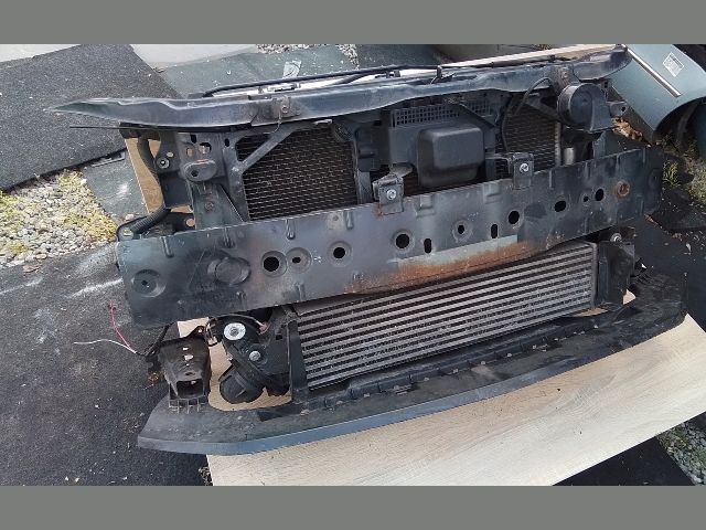 bontott MAZDA 3 Komplett Homlokfal (Részeivel)