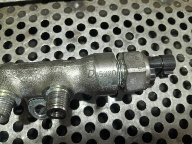 bontott MAZDA 3 Közösnyomócső