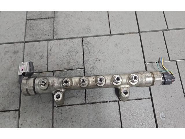 bontott MAZDA 3 Közösnyomócső