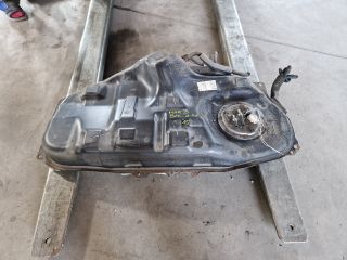 bontott MAZDA 3 Tank