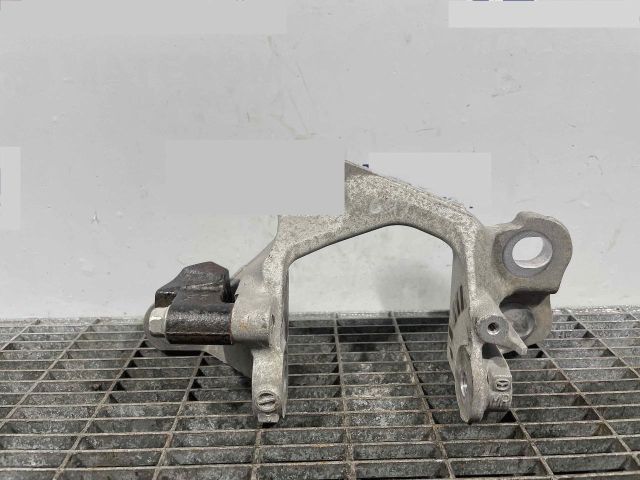 bontott MAZDA 3 Váltó Tartó Bak (Pozíciófüggetlen)