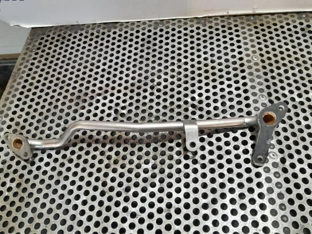 bontott MAZDA 3 Vízcső