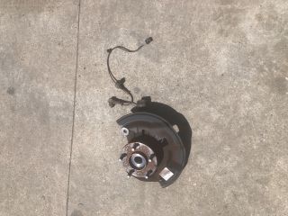 bontott MAZDA 3 Bal első Csonkállvány Kerékaggyal