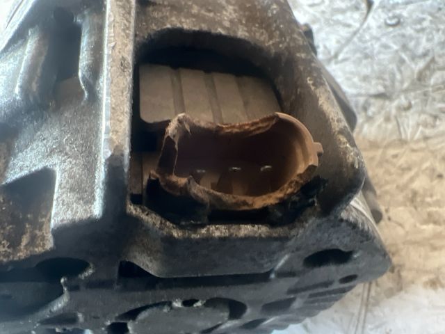 bontott MAZDA 3 Generátor