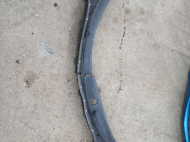 bontott MAZDA 3 Szélvédő Alatti Műanyag Elem