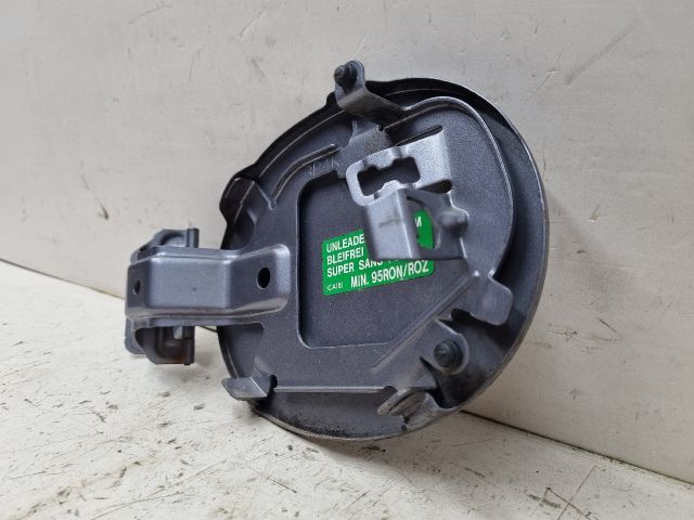 bontott MAZDA 3 Tankajtó