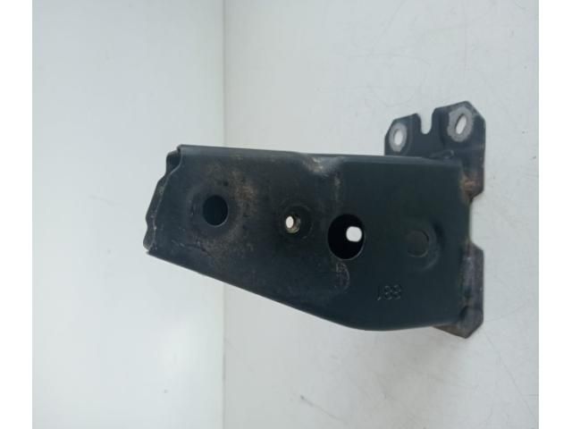 bontott MAZDA 3 Tartó Bak