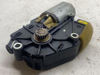 bontott MAZDA 3 Tetőablak Motor