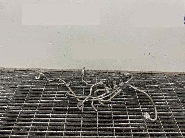 bontott MAZDA 3 Üzemanyagcső