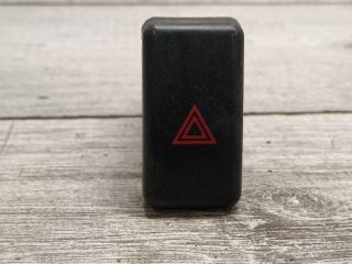 bontott MAZDA 3 Vészvillogó Kapcsoló