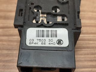 bontott MAZDA 3 Vészvillogó Kapcsoló