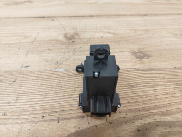 bontott MAZDA 3 Vészvillogó Kapcsoló