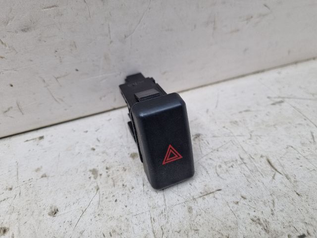 bontott MAZDA 3 Vészvillogó Kapcsoló