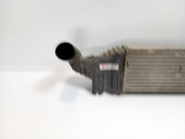 bontott MAZDA 3 Vízhűtő Radiátor Tartó