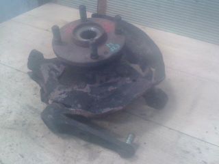 bontott MAZDA 323 Bal első Csonkállvány Kerékaggyal