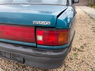 bontott MAZDA 323 Biztosítéktábla Motortér