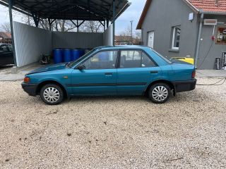 bontott MAZDA 323 Biztosítéktábla Motortér