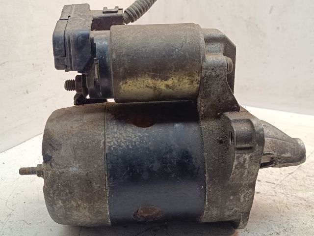 bontott MAZDA 323 Önindító