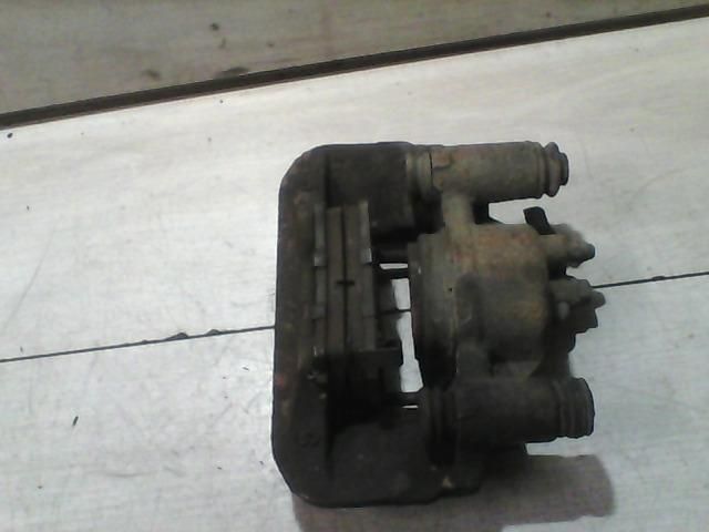 bontott MAZDA 323 Bal első Féknyereg Munkahengerrel