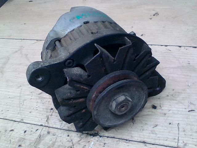 bontott MAZDA 323 Generátor