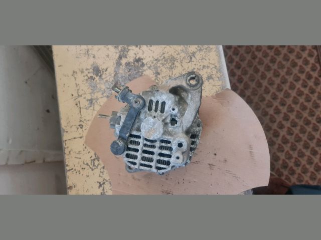 bontott MAZDA 323 Generátor