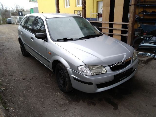 bontott MAZDA 323 Jobb első Féknyereg Munkahengerrel