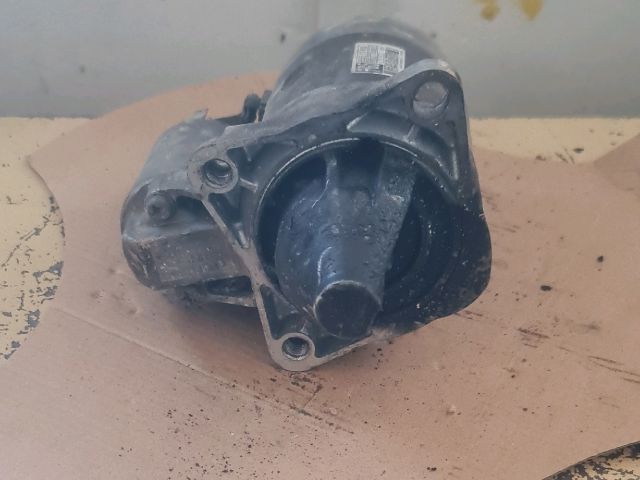 bontott MAZDA 323 Önindító